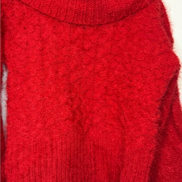 SLEEPING ON SNOW | Torridon Red Eyelash Turtleneck Sweater Size Small - Picture 3 of 6